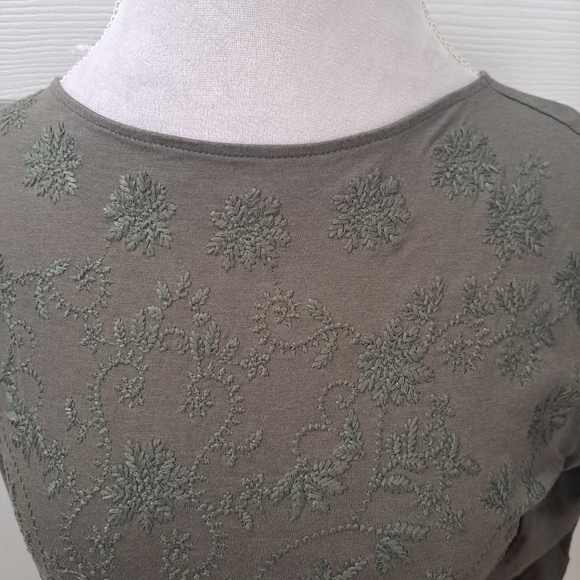 J. Jill Embroidered Olive Green Shirt  Size XS - Picture 2 of 10